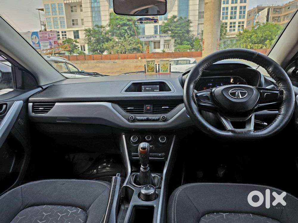 Tata Nexon 1.2 Revotron Xm (s), 2021, Petrol