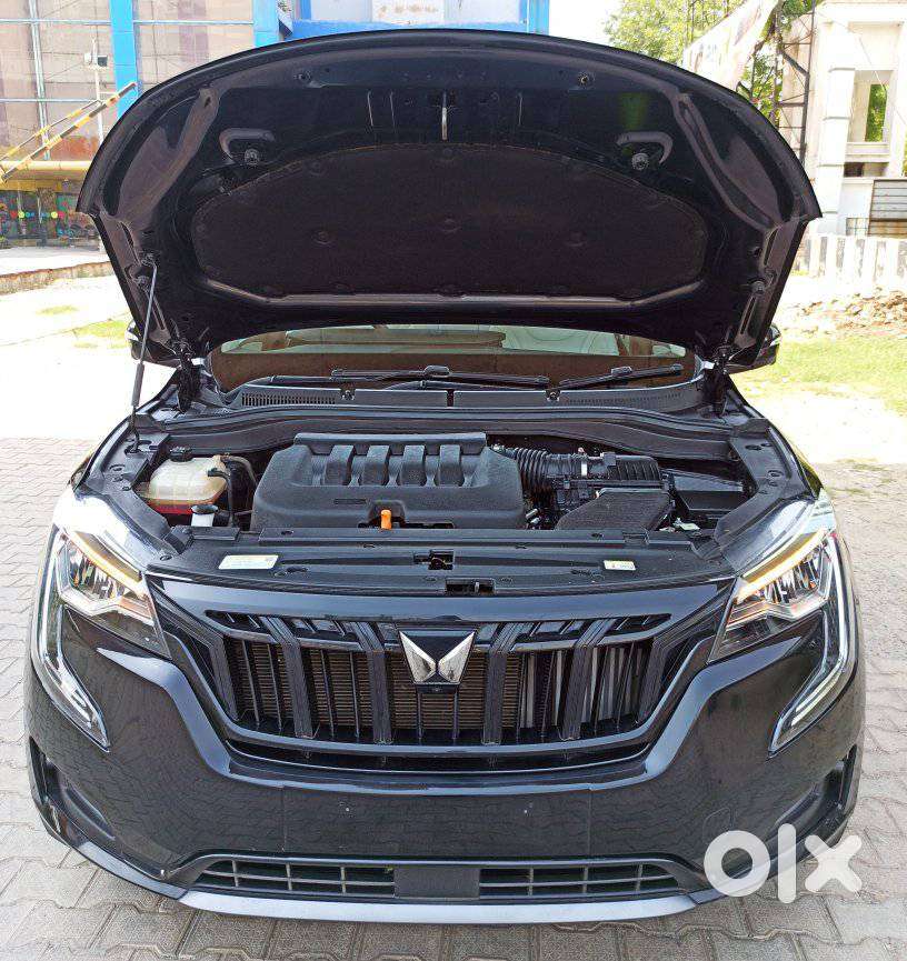 Mahindra Xuv700 2.2 Ax 7 Diesel At Luxury Pack Str Awd, 2026, Diesel