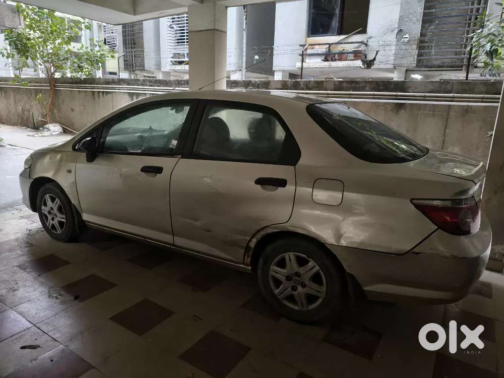 Honda City Zx 2006 Cng & Hybrids Good Condition