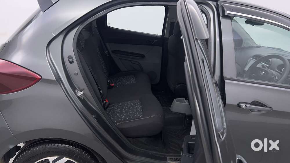Tata Tiago 1.2 Revotron Xt Option, 2020, Petrol
