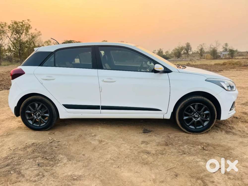 Hyundai Elite I20 Sportz Plus, 2020, Petrol