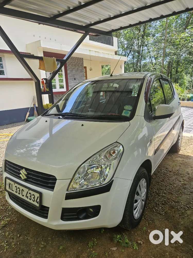 Maruti Suzuki Ritz 2011 Petrol 82000 Km -300000