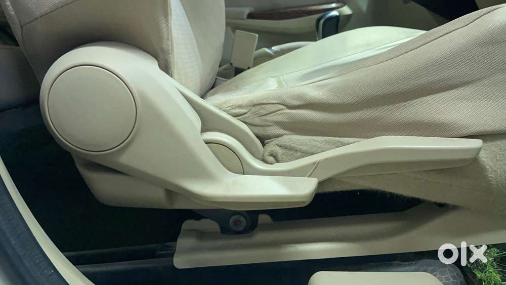 Maruti Suzuki Swift Dzire Amt Zxi, 2018, Cng & Hybrids