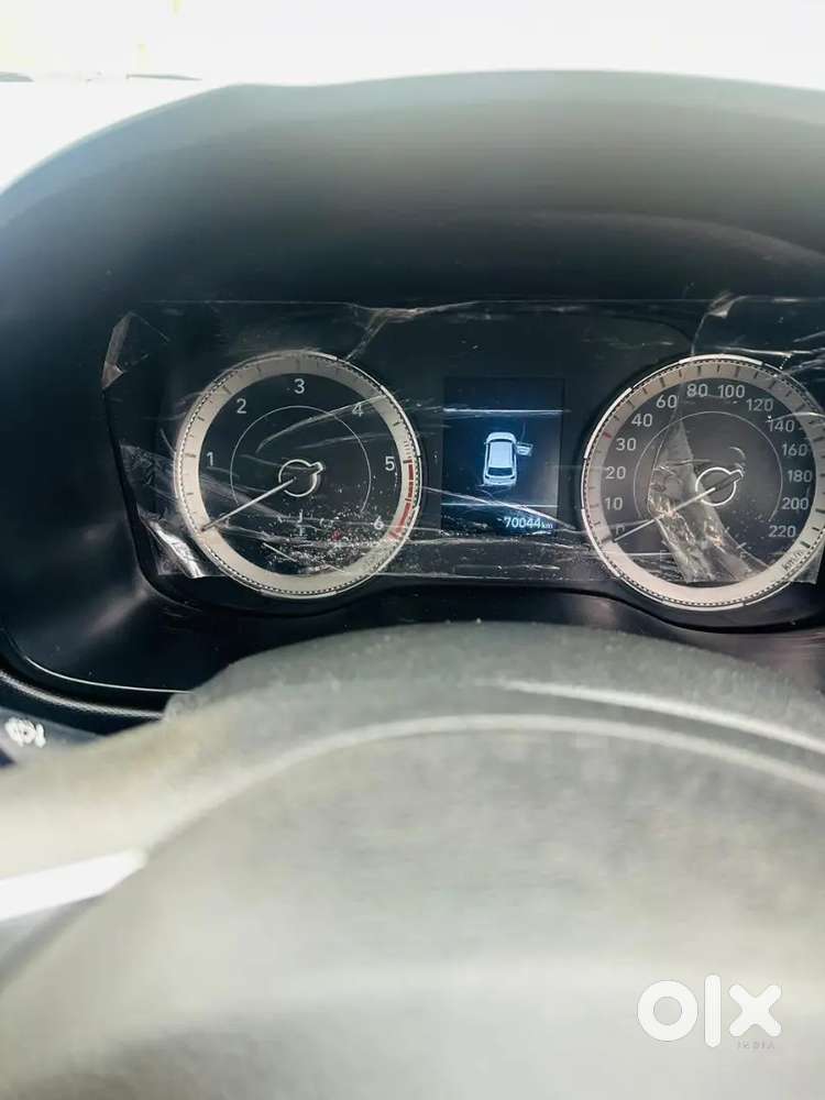 Hyundai Venue 2022 Diesel Well Maintained