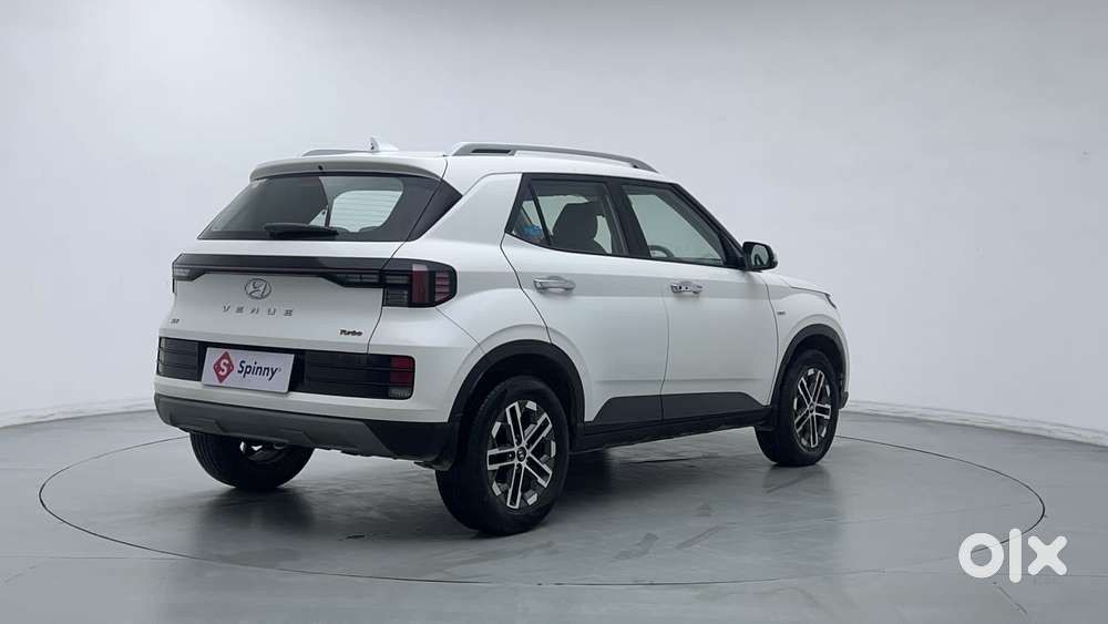 Hyundai Venue 1.0 Sx (o) Turbo Dct, 2023, Petrol