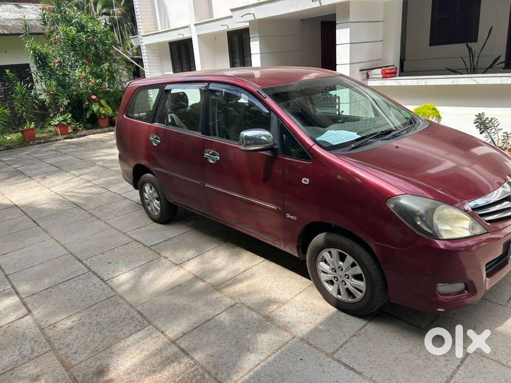 Toyota Innova Diesel 2010