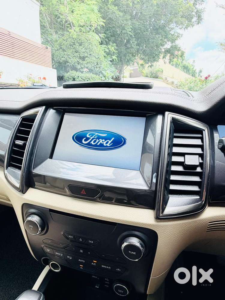 Ford Endeavour 3.2 Titanium At 4x4, 2016, Diesel