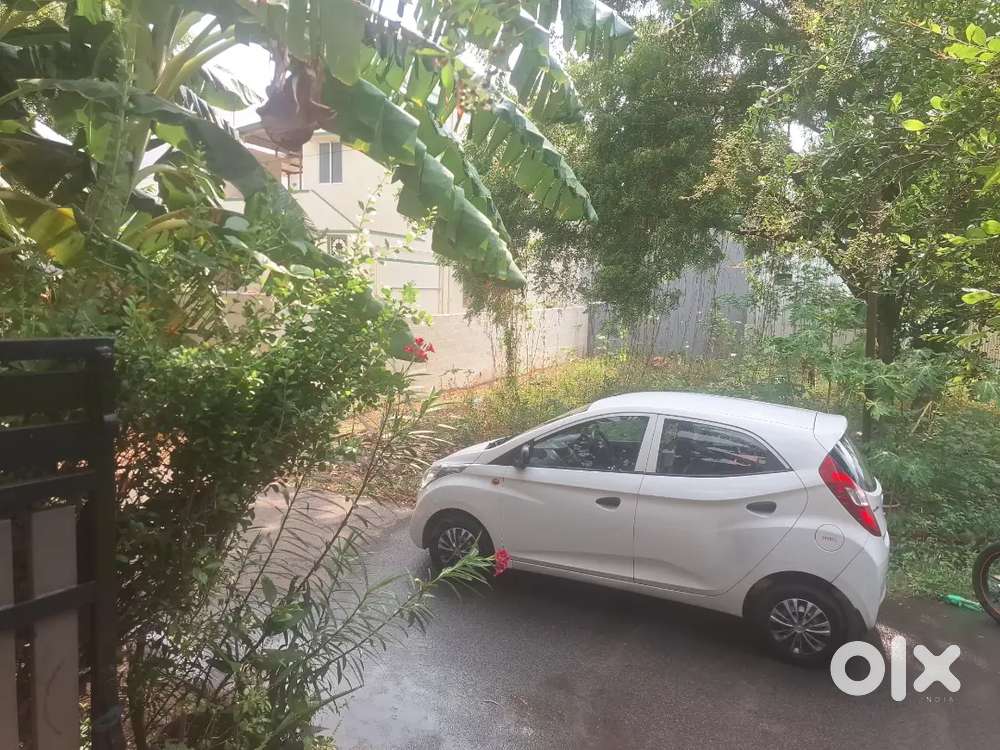 2015 Hyundai Eon Era +