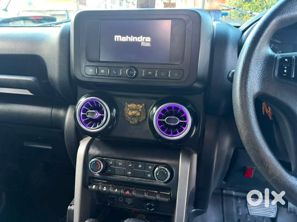 Mahindra Thar Petrol 2021