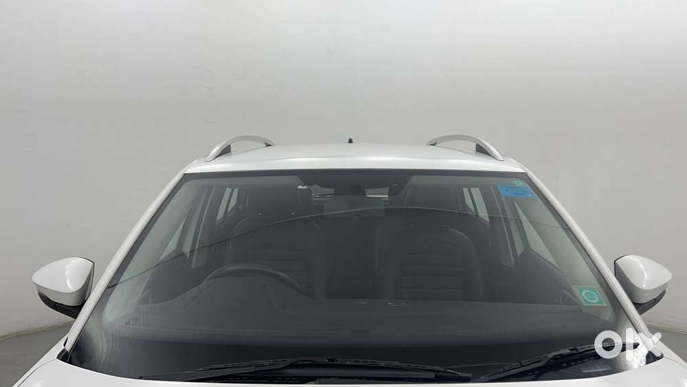 Volkswagen Taigun 1.0 Tsi Highline At, 2022, Petrol