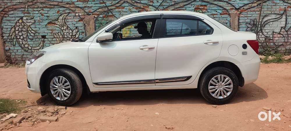 Maruti Suzuki Dzire 1.2 Vxi, 2024, Cng & Hybrids