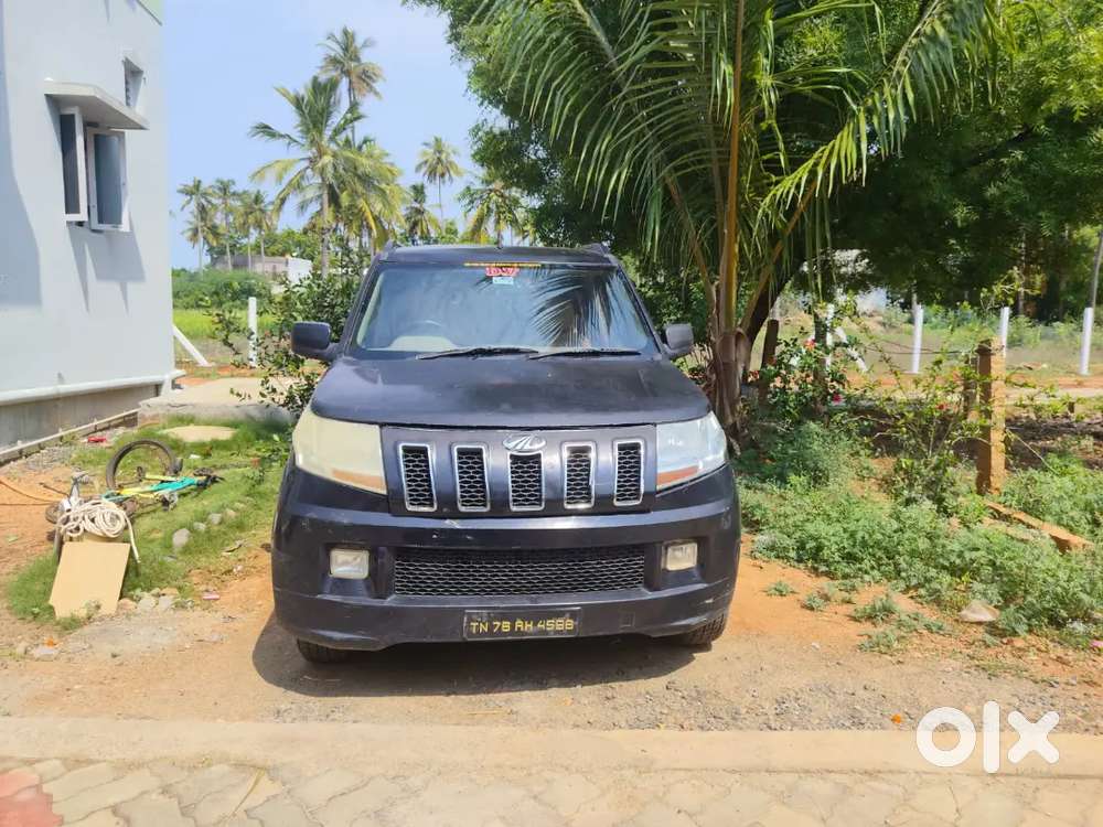 Mahindra Tuv 300 2017 Diesel Well Maintained