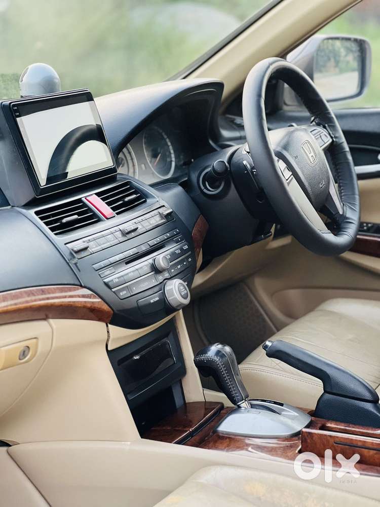 Honda Accord 2.4 Automatic, 2012, Cng & Hybrids