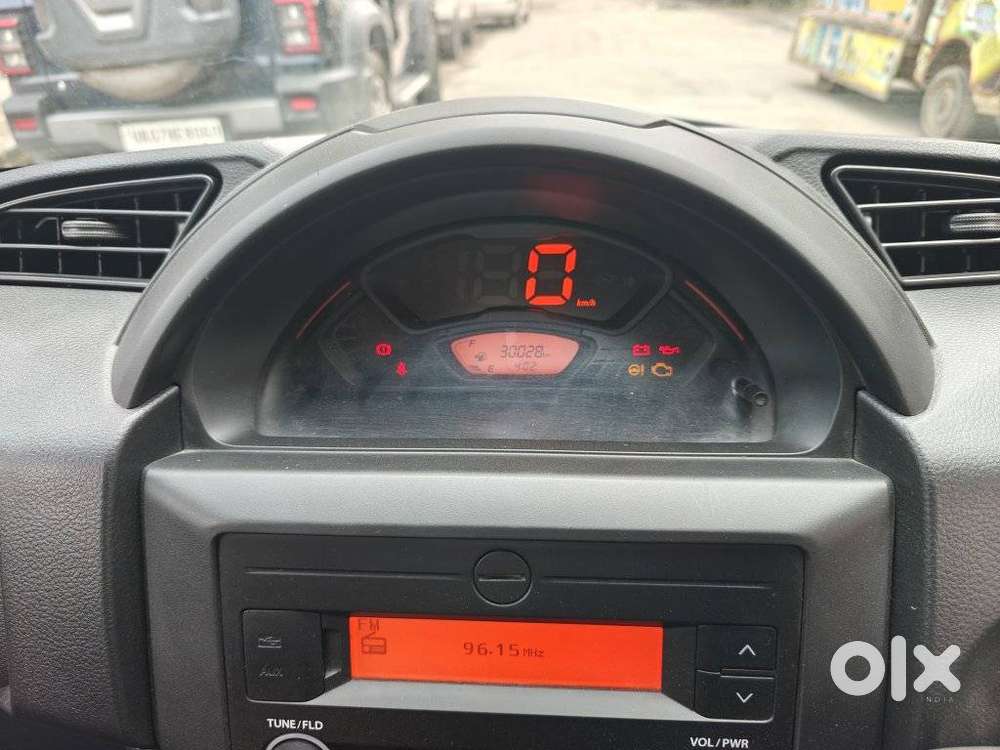 Maruti Suzuki S-presso Vxi, 2024, Petrol
