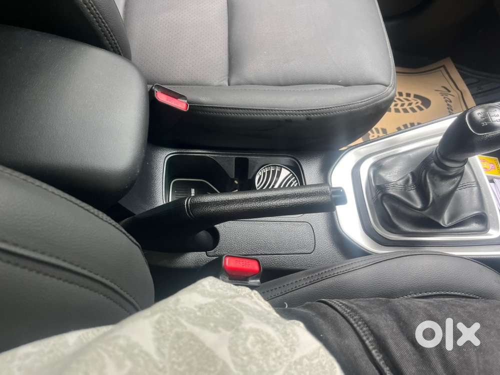Kia Sonet Petrol 2026