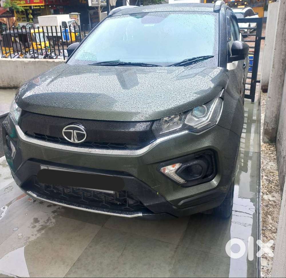 Tata Nexon(xms) - 2021 , Foliage Green/manual/sunroof