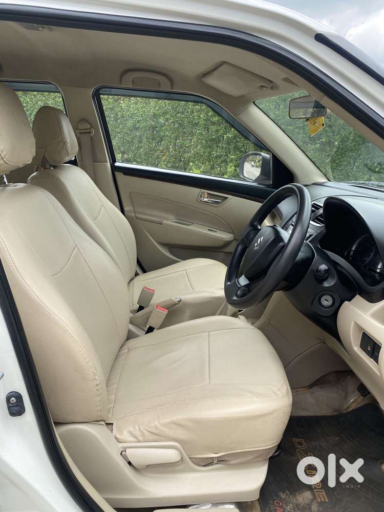 Maruti Suzuki Swift Dzire 1.2 Vxi Bsiv, 2014, Petrol