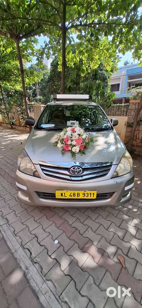 Toyota Innova 2010 Diesel 250000 Km Driven
