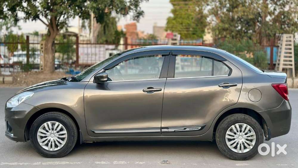 Maruti Suzuki Swift Dzire Vxi(o) Mt, 2021, Petrol