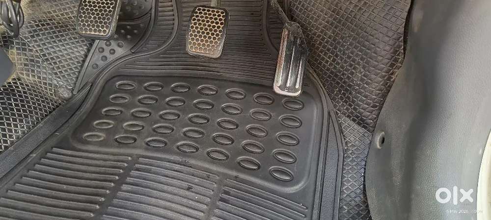 Maruti Suzuki 800 2014