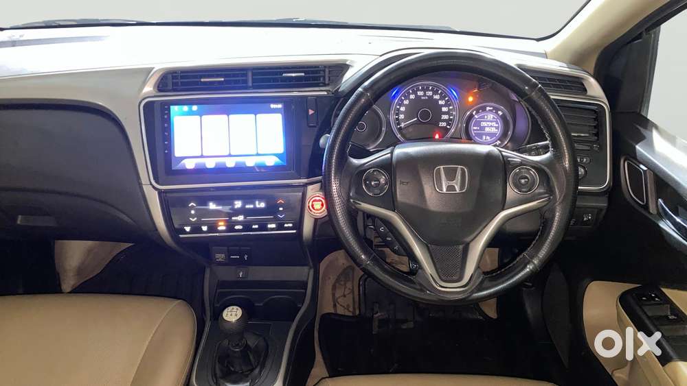 Honda City I-vtec V, 2018, Petrol