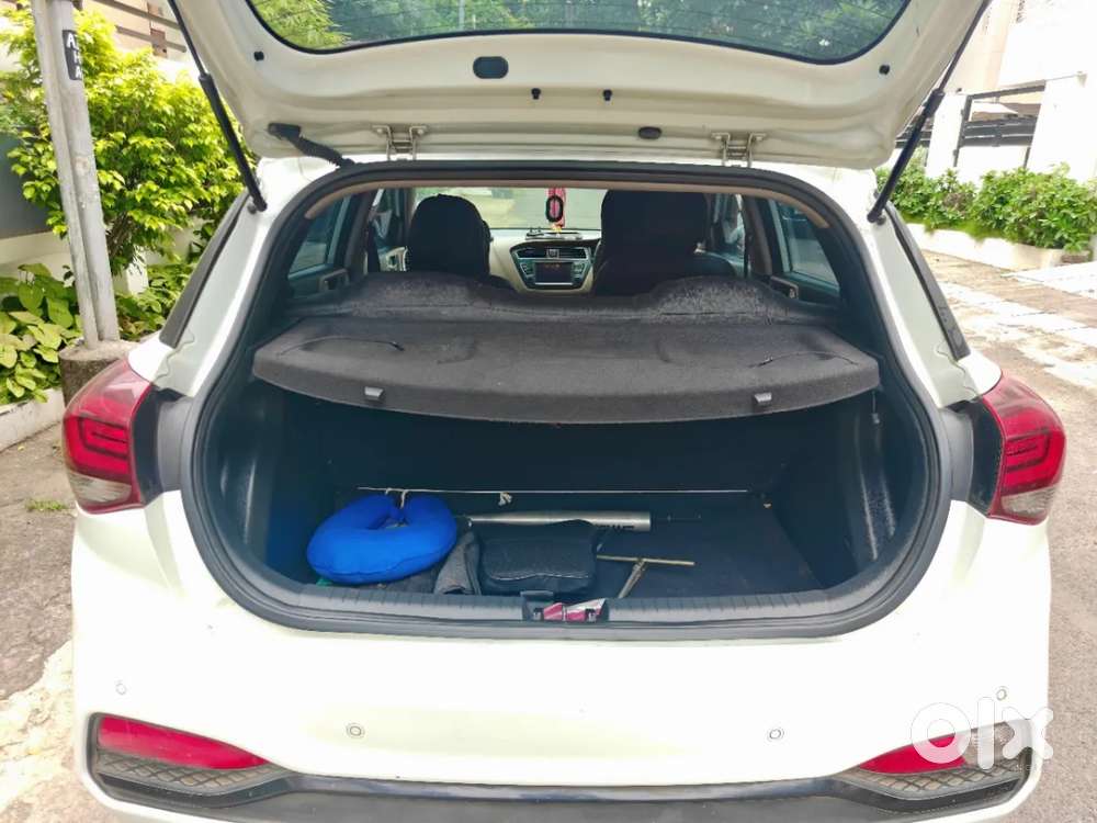 Hyundai I20 Sportz 1.2 Mt, 2020, Petrol