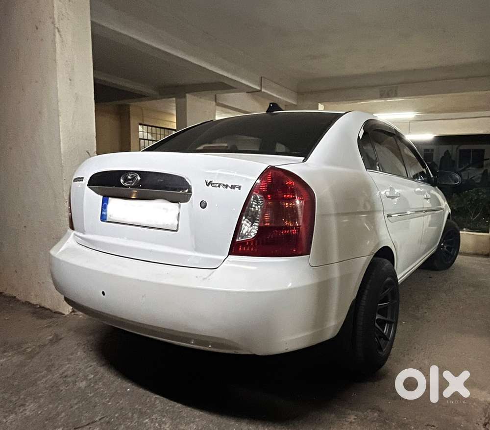 Hyundai Verna Petrol 2010