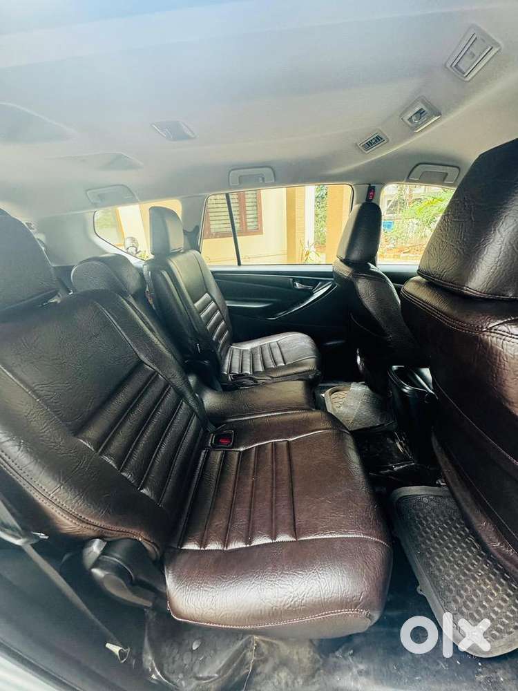 Toyota Innova Crysta 2022 Diesel Well Maintained