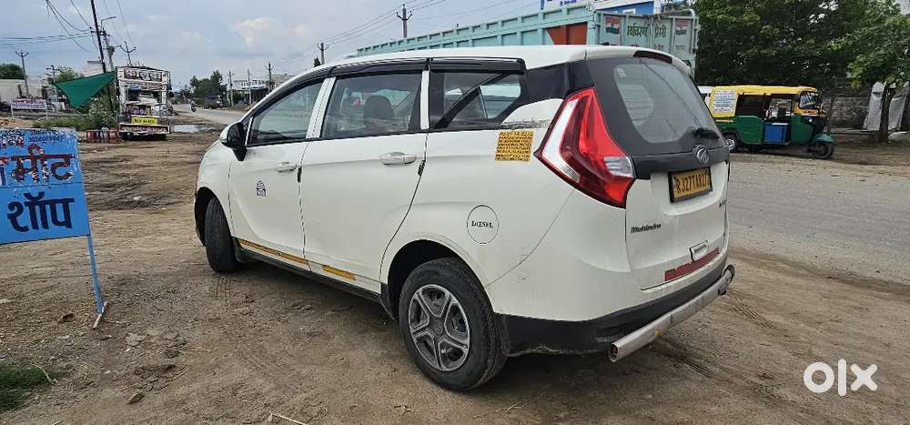 Mahindra Marazzo Diesel 2019