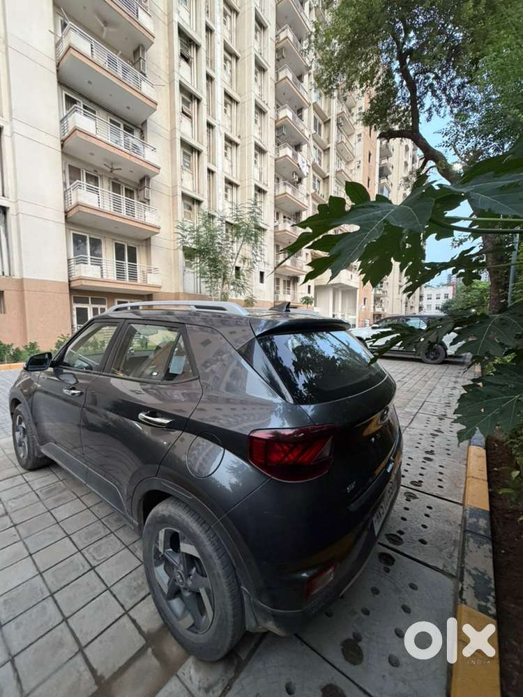 Hyundai Venue 2021 Petrol