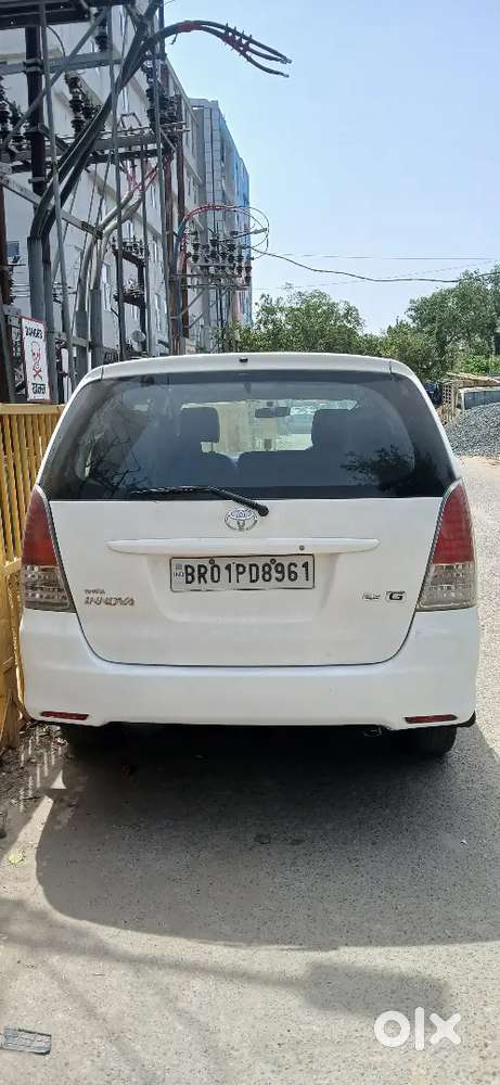Toyota Innova 2012 Diesel 710000 Km Driven
