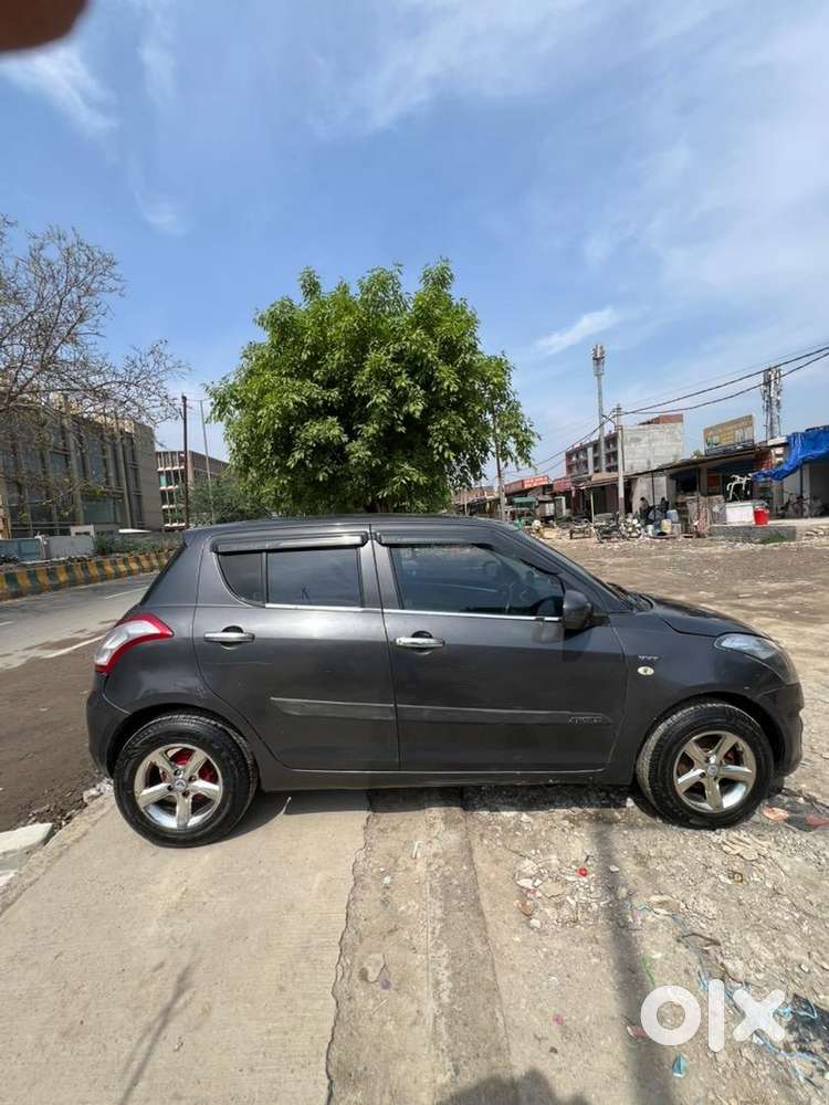 Maruti Suzuki Swift 2017 Cng & Hybrids 95000 Km Driven
