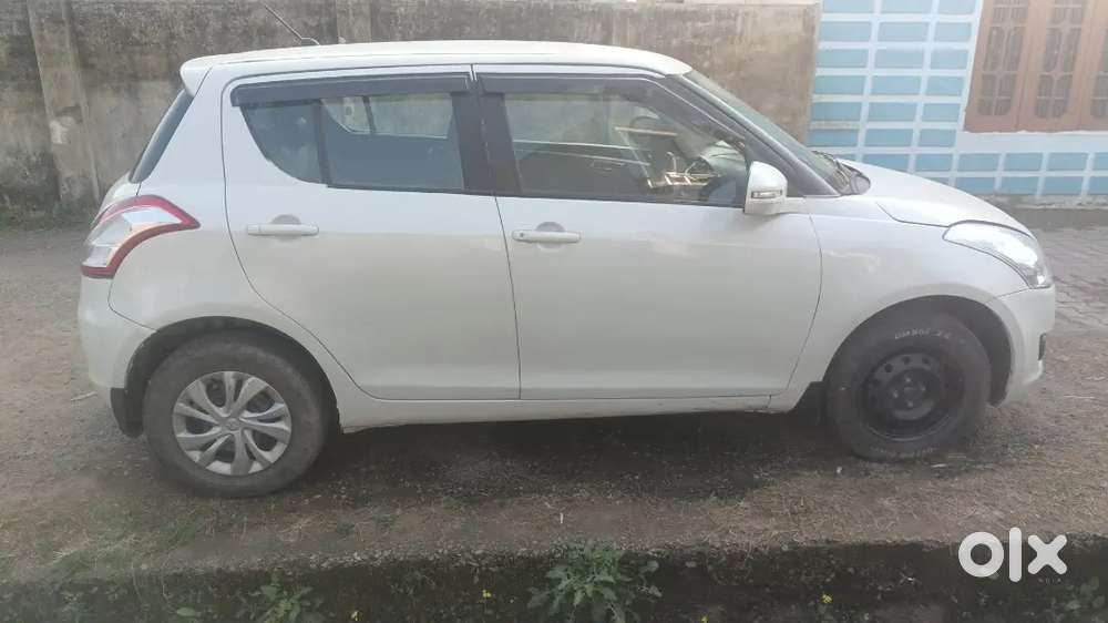 Maruti Suzuki Swift 2013 Diesel 135000 Km Driven
