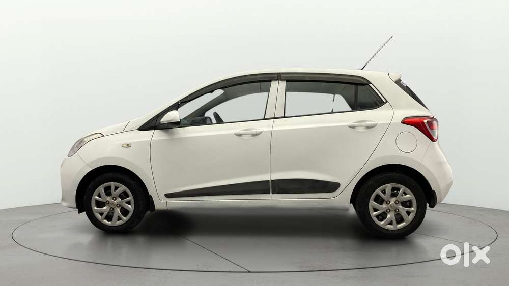 Hyundai Grand I10 Sportz 1.2 Kappa Vtvt, 2017, Petrol