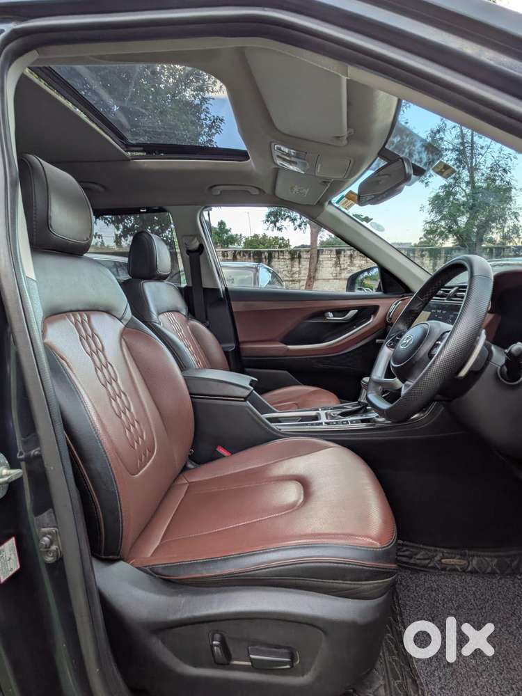 Hyundai Alcazar 1.5 Signature Diesel Mt 6 Str, 2023, Diesel