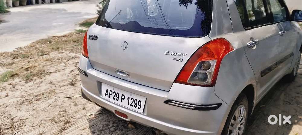 Maruti Suzuki Swift 2006 Petrol 108300 Km Driven