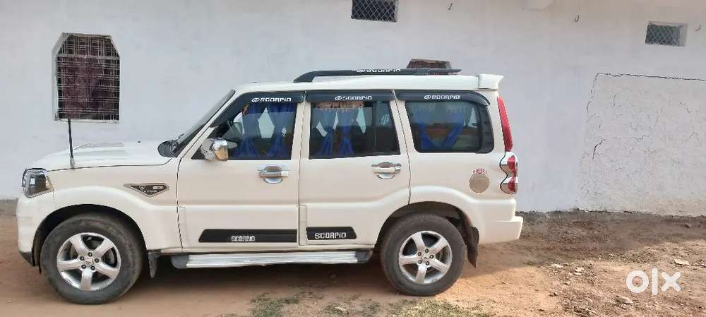 Mahindra Scorpio Classic 2022 Diesel 97028 Km Driven