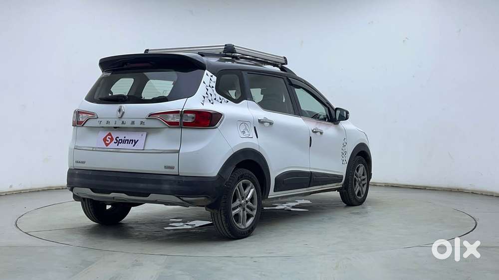 Renault Triber 1.0 Rxz Dual Tone, 2021, Petrol