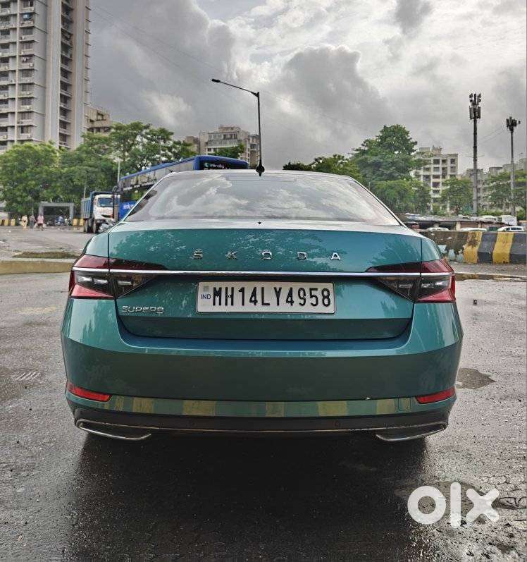 Skoda Superb 2.0 L&k Tsi At, 2024, Petrol