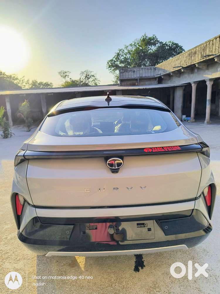 Tata Curvv Creative Plus S Petrol Manual