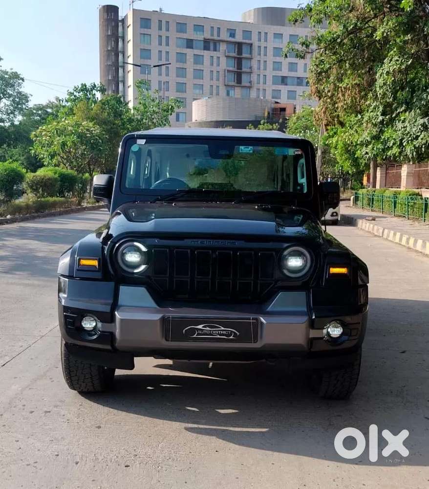 Mahindra Thar Roxx, 2025, Petrol
