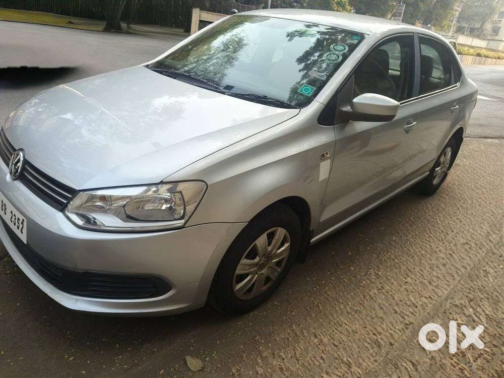 Volkswagen Vento 2010-2013 Petrol Trendline, 2011, Petrol