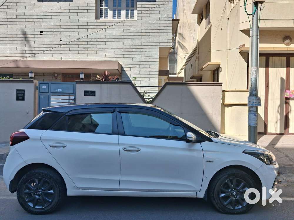 Hyundai I20 Petrol Cvt Asta, 2018, Petrol