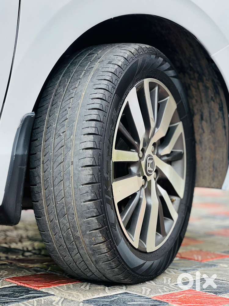 Honda City 1.5 Vx I-vtec Mt, 2022, Cng & Hybrids
