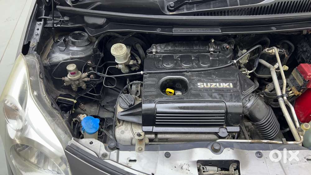 Maruti Suzuki A-star 1.0 Zxi, 2013, Petrol