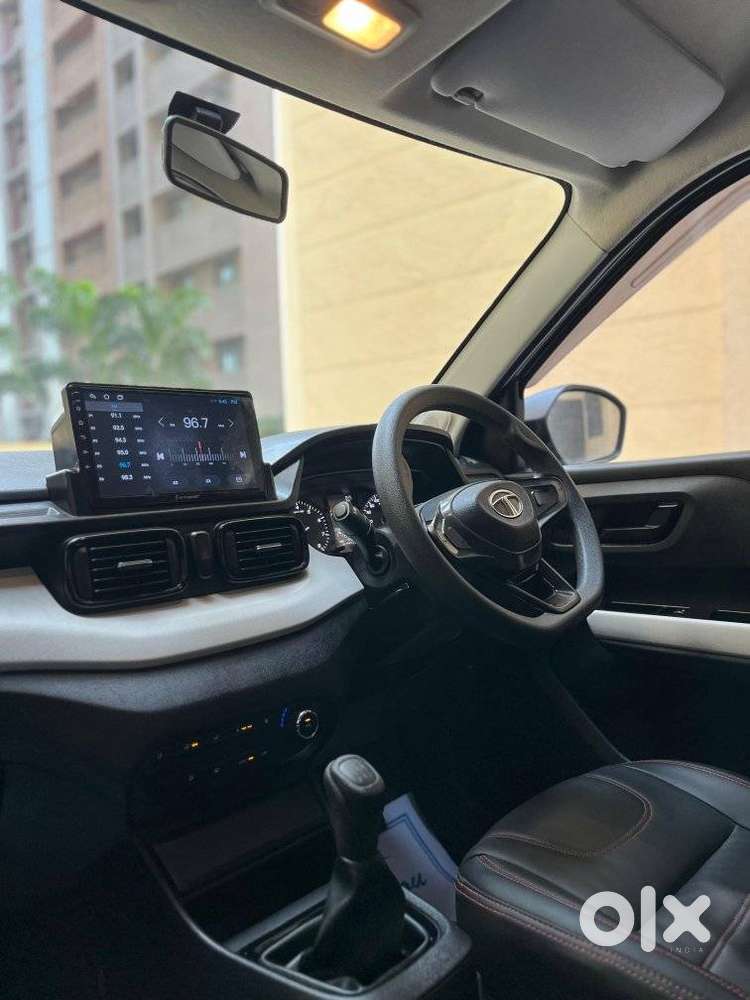 Tata Punch Pure Icng, 2023, Petrol
