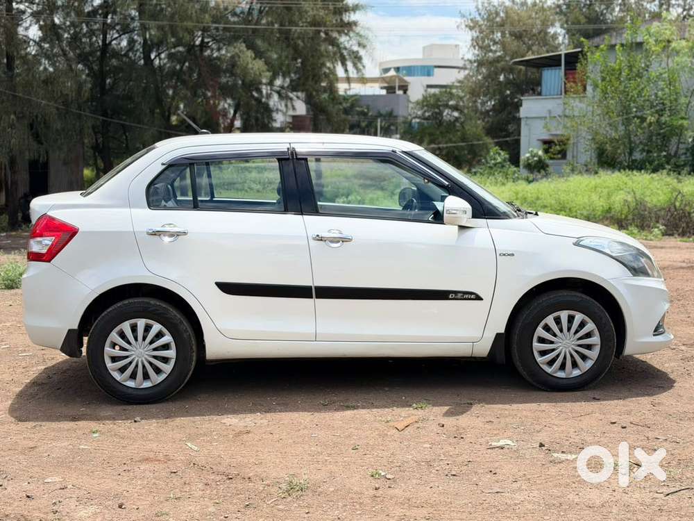 Maruti Suzuki Swift Dzire Vdi Optional, 2016, Diesel