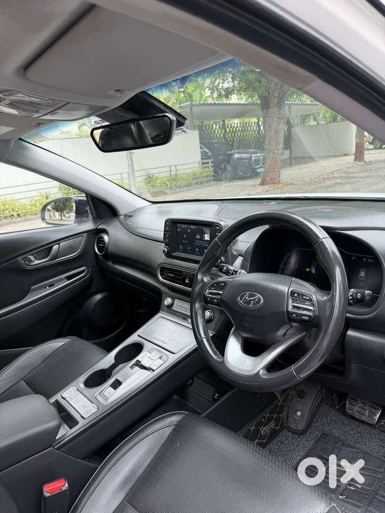 Hyundai Kona Electric Premium Dual Tone, 2024, Electric