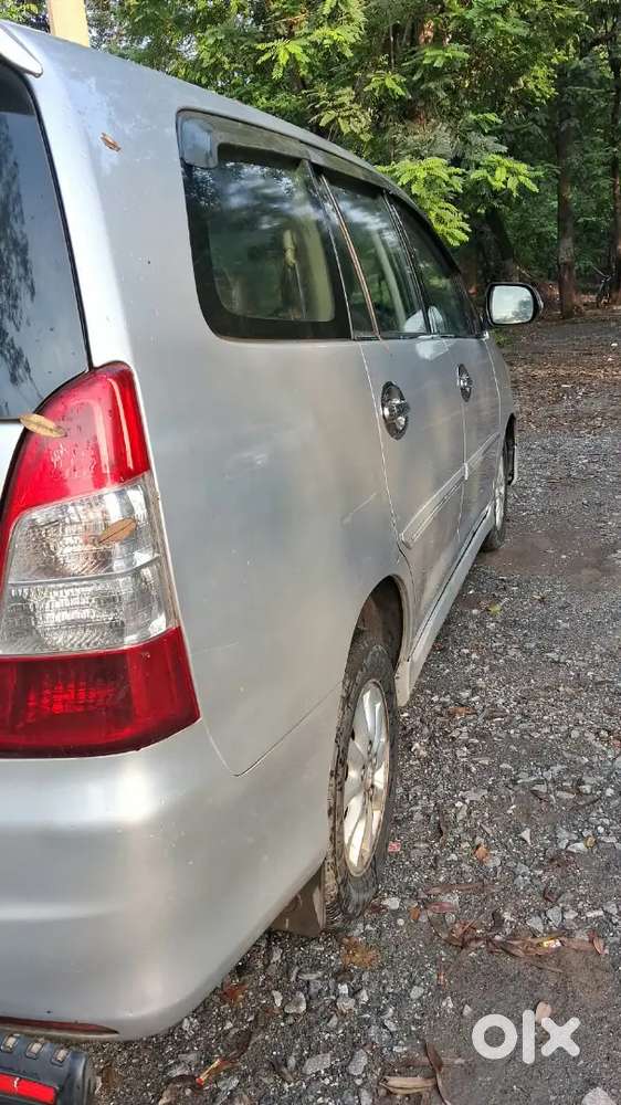 Toyota Innova Diesel 2014