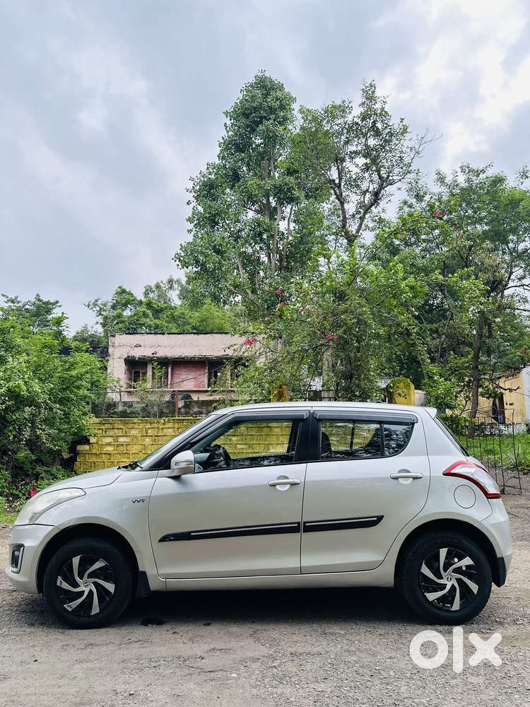 Maruti Suzuki Swift Vxi, 2016, Petrol